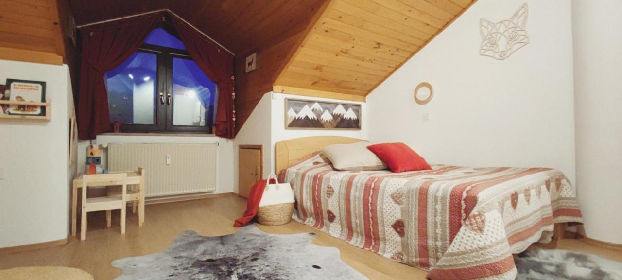 Fox Family Apartment Kranjska Gora Εξωτερικό φωτογραφία